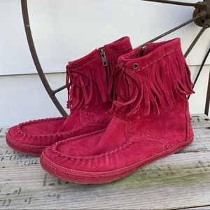Ugg Australia Sangria Red Kaysa suede boots